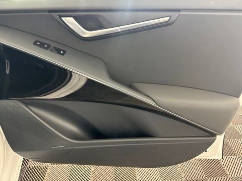 Certified 2024 Kia Niro Wave w/ Wave Preserve Package FWD image 21