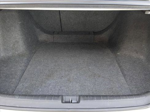 Used 2019 Honda Accord Touring image 6