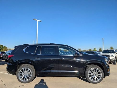 New 2026 GMC Acadia Denali w/ Super Cruise Package image 3