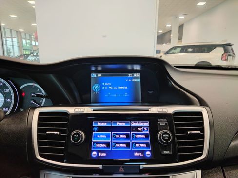 Used 2014 Honda Accord EX-L image 23
