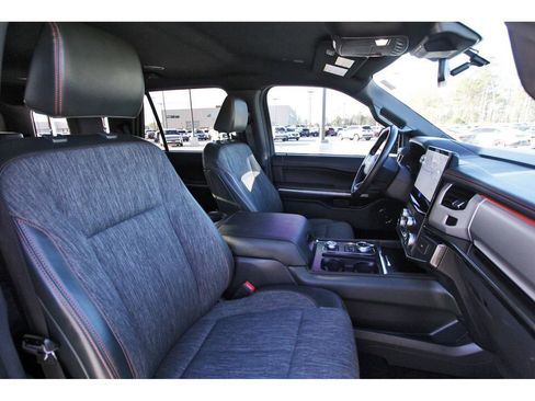 Used 2022 Ford Expedition Timberline image 27