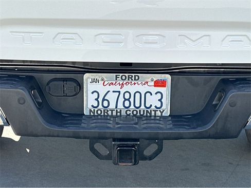 Used 2021 Toyota Tacoma SR5 image 21