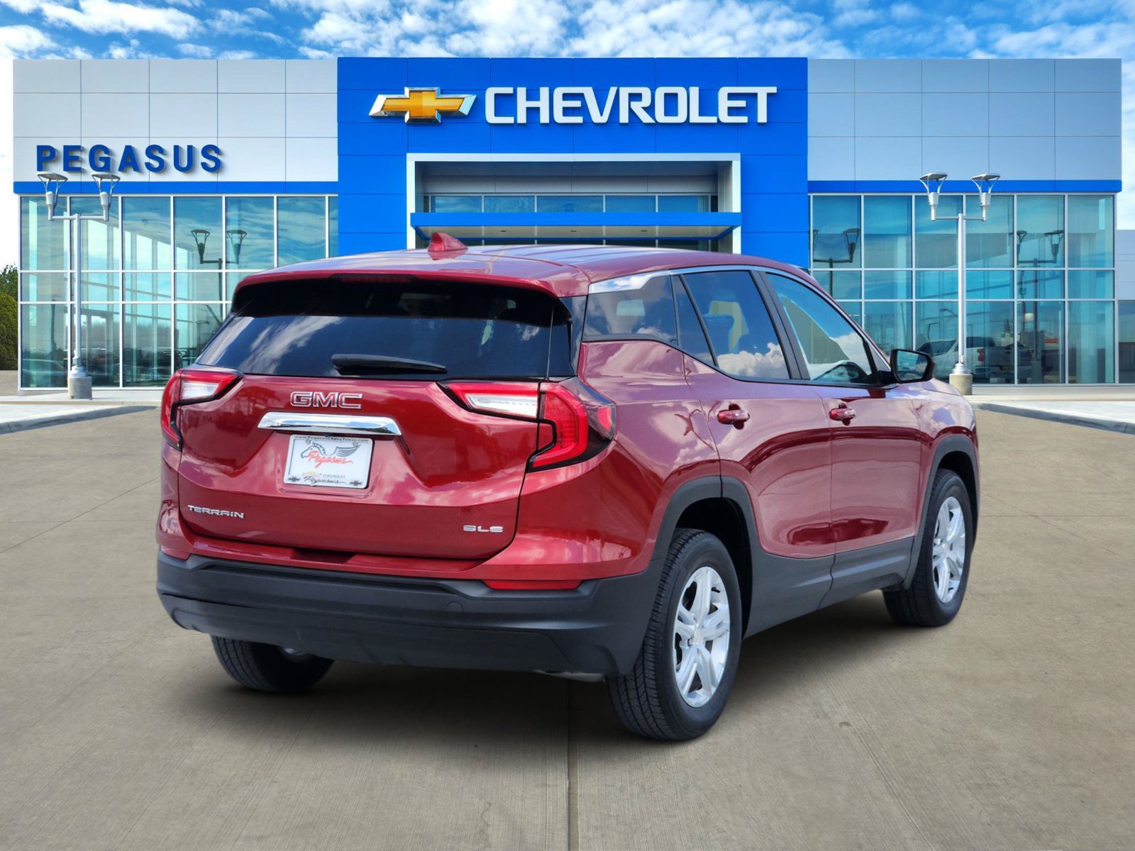 Certified 2024 GMC Terrain SLE AWD/4WD image 6