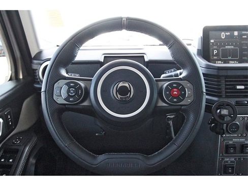 Used 2025 INEOS Grenadier Fieldmaster Edition image 14