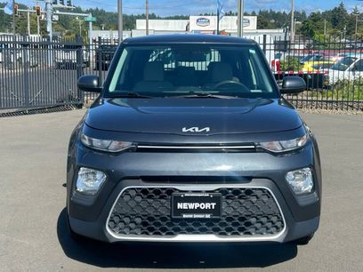 Used 2022 Kia Soul LX