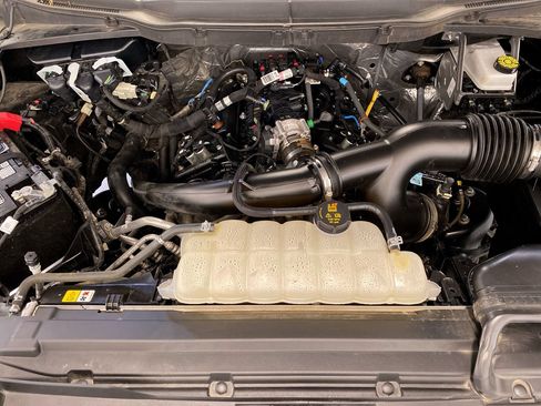 Used 2025 Ford F150 XLT w/ Equipment Group 301A Standard RWD image 14