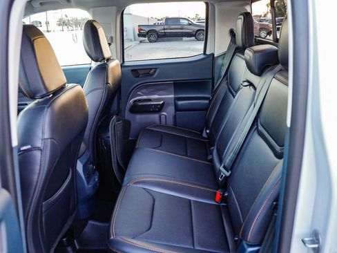 Used 2025 Ford Maverick Tremor image 23