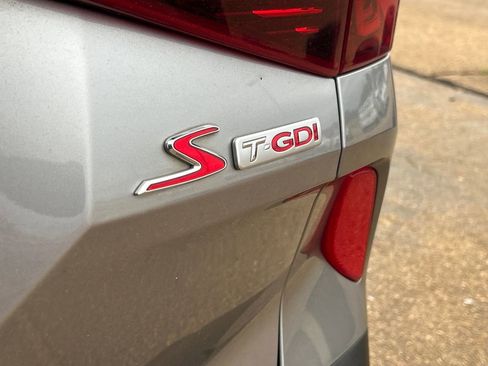 Used 2021 Kia Seltos S image 32