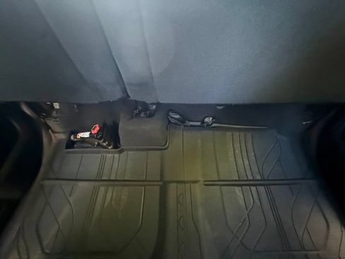 Used 2019 Chevrolet Silverado 1500 LT w/ All-Star Edition RWD image 32