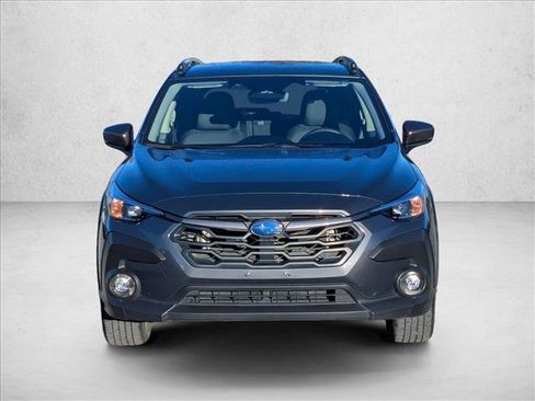 Used 2024 Subaru Crosstrek 2.0i Premium image 2