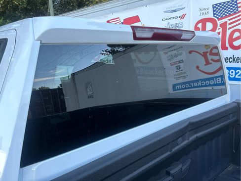 Used 2024 Chevrolet Silverado 2500 LT image 20