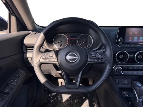 Used 2025 Nissan Sentra S FWD image 12