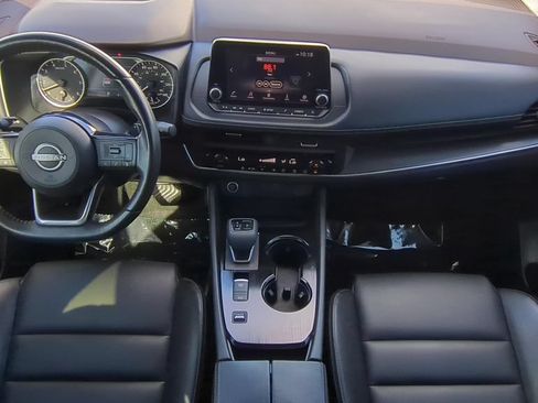 Certified 2023 Nissan Rogue SV w/ SV Premium B Package FWD image 11