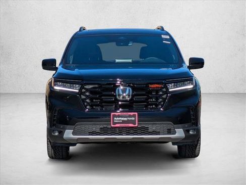 New 2025 Honda Pilot TrailSport image 6