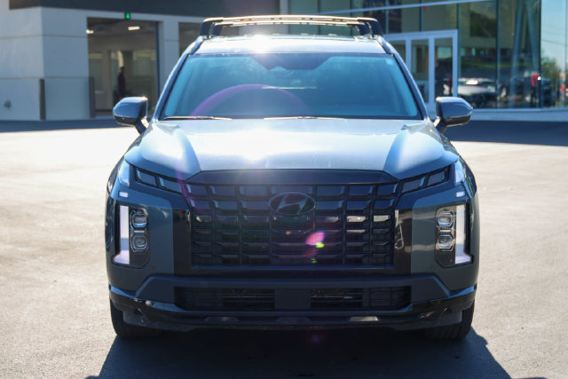 Used 2025 Hyundai Palisade XRT FWD image 2