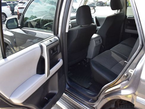 Used 2011 Toyota 4Runner SR5 AWD/4WD image 22
