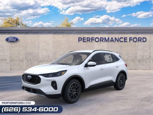 Used 2025 Ford Escape SE w/ PHEV Premium Package FWD image 1