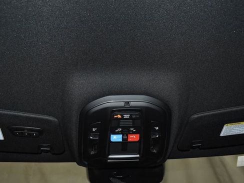 Used 2025 Dodge Charger R/T w/ Quick Order Package 25M R/T image 18