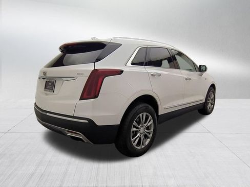 Certified 2023 Cadillac XT5 Premium Luxury w/ LPO, Floor Liner Package AWD/4WD image 5