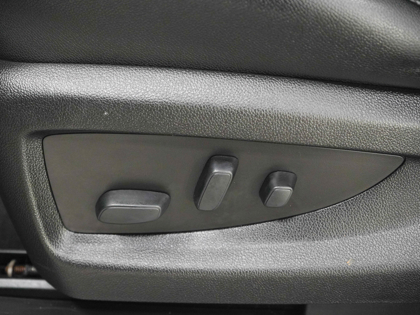 Used 2018 GMC Sierra 1500 SLT AWD/4WD image 25