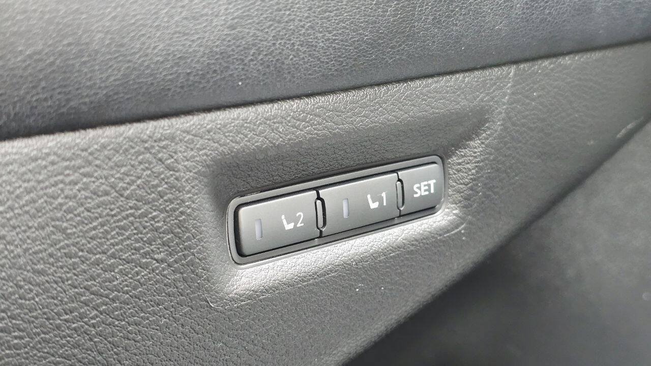 Used 2016 Nissan Murano Platinum AWD/4WD image 31