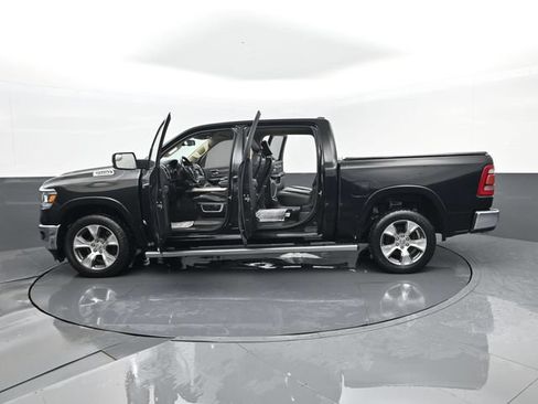 Used 2020 RAM 1500 Laramie AWD/4WD image 29