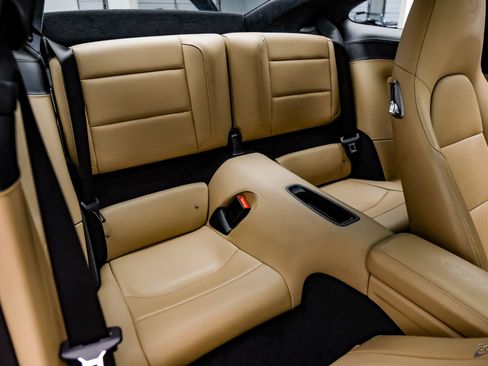 Used 2017 Porsche 911 Turbo image 83