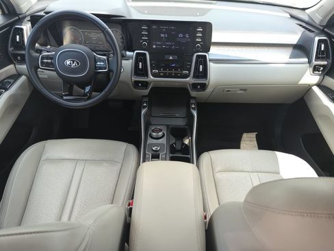 Used 2021 Kia Sorento S FWD image 15