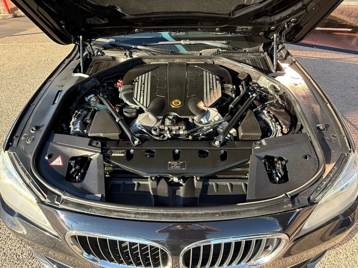 Used 2013 BMW ALPINA B7 RWD image 23