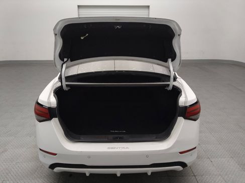 Used 2024 Nissan Sentra S FWD image 19