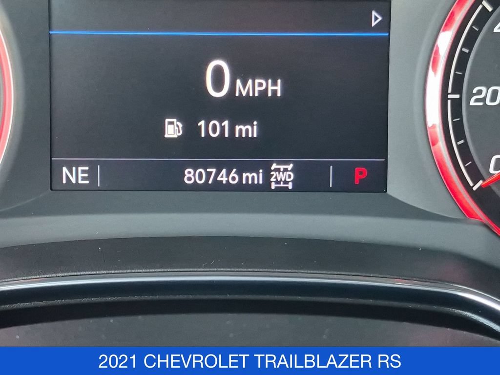 Used 2021 Chevrolet TrailBlazer RS w/ Sun and Liftgate Package AWD/4WD image 23
