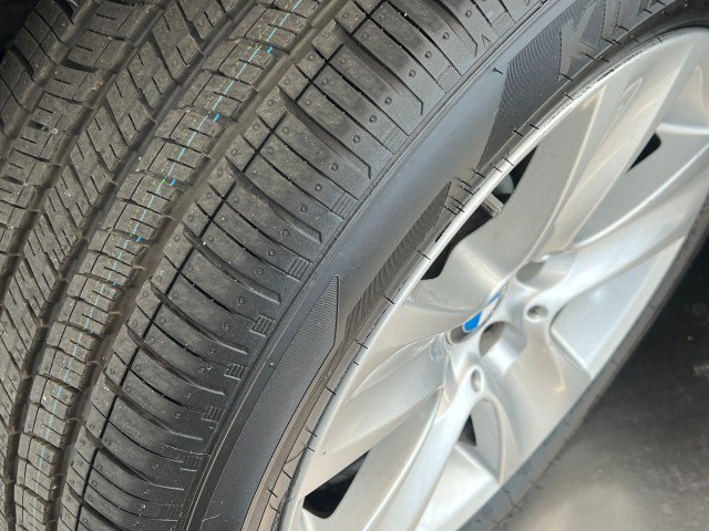 Used 2012 BMW 528i xDrive Sedan AWD/4WD image 30
