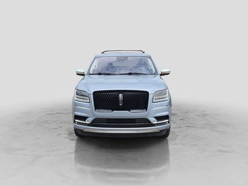 Used 2020 Lincoln Navigator L Black Label w/ Cargo Convenience Package AWD/4WD image 3