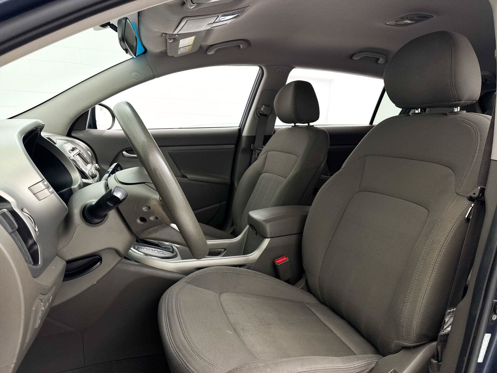 Used 2013 Kia Sportage LX FWD image 11
