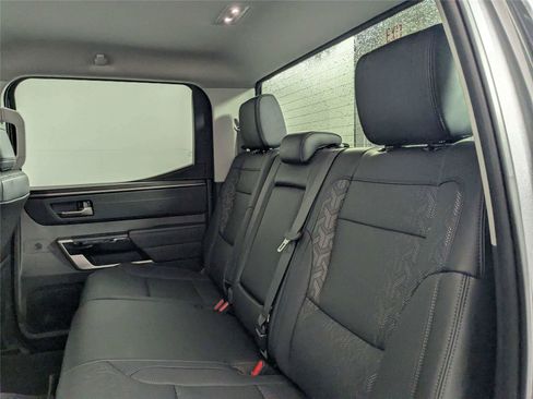 Used 2024 Toyota Tundra Limited AWD/4WD image 28