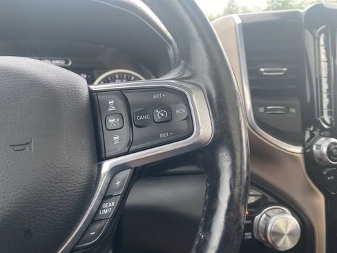 Used 2019 RAM 1500 Laramie AWD/4WD image 25