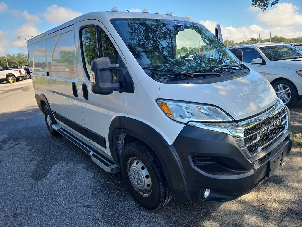 Used 2023 RAM ProMaster 2500 FWD image 2