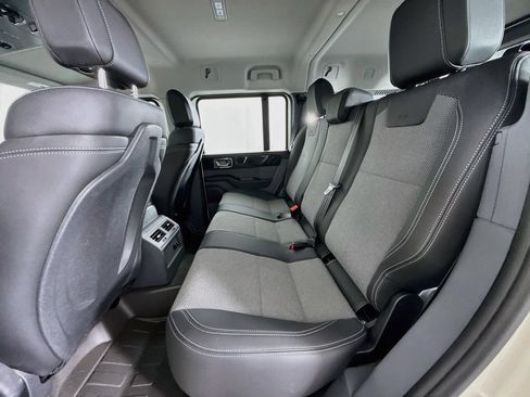 Used 2024 INEOS Grenadier AWD/4WD image 19