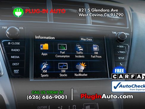 Used 2013 Toyota Prius V Five image 30