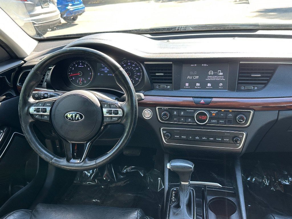 Used 2019 Kia Cadenza Premium FWD image 36
