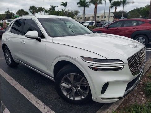 Used 2022 Genesis GV70 2.5T image 2