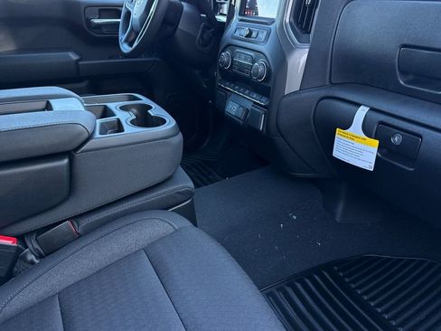 New 2026 Chevrolet Silverado 1500 Custom Trail Boss w/ Dark Appearance Package image 15