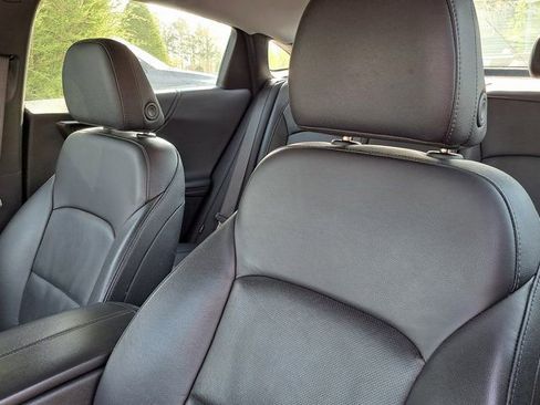 Used 2024 Chevrolet Malibu LT image 25