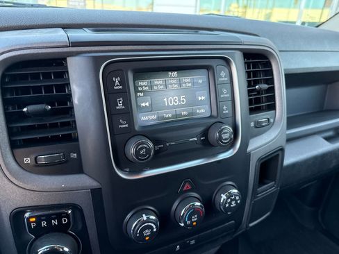 Used 2017 RAM 1500 Express w/ Black Ram 1500 Express Group RWD image 21