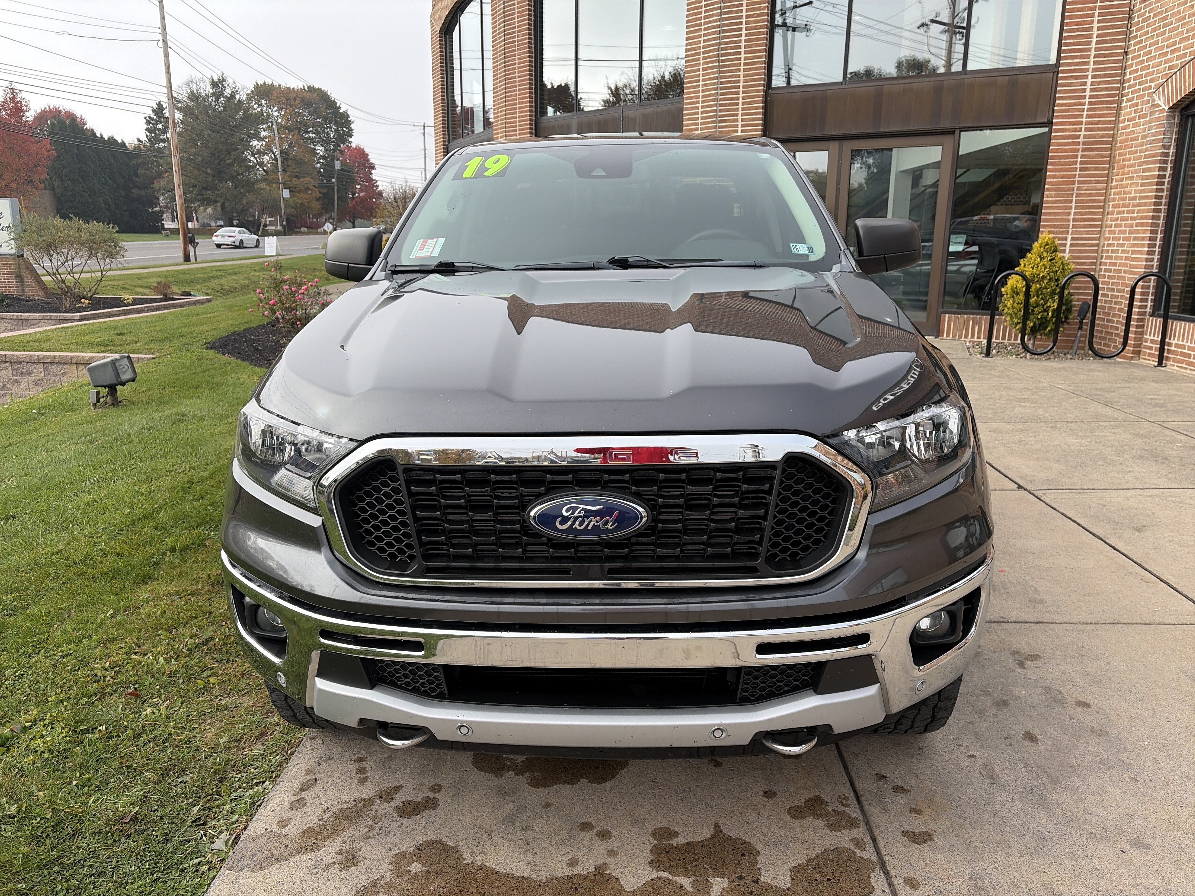 Used 2019 Ford Ranger XLT w/ Equipment Group 302A Luxury AWD/4WD image 9