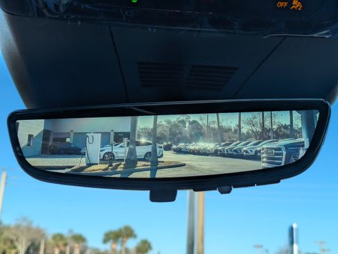 New 2026 Cadillac Lyriq Premium Luxury image 33