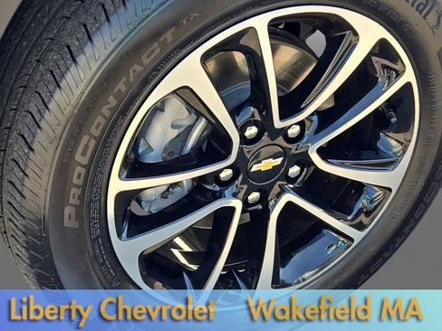 Used 2025 Chevrolet TrailBlazer LT w/ Convenience Package AWD/4WD image 6