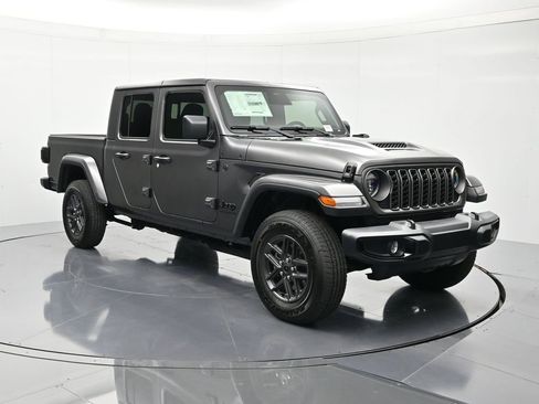 New 2026 Jeep Gladiator Sport AWD/4WD image 3