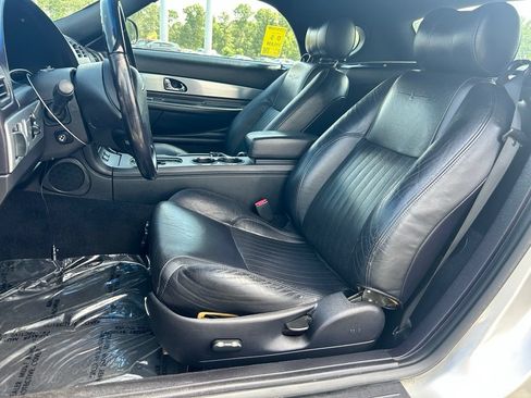 Used 2004 Ford Thunderbird RWD image 13