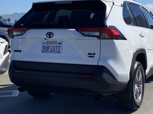 Certified 2025 Toyota RAV4 XLE image 4